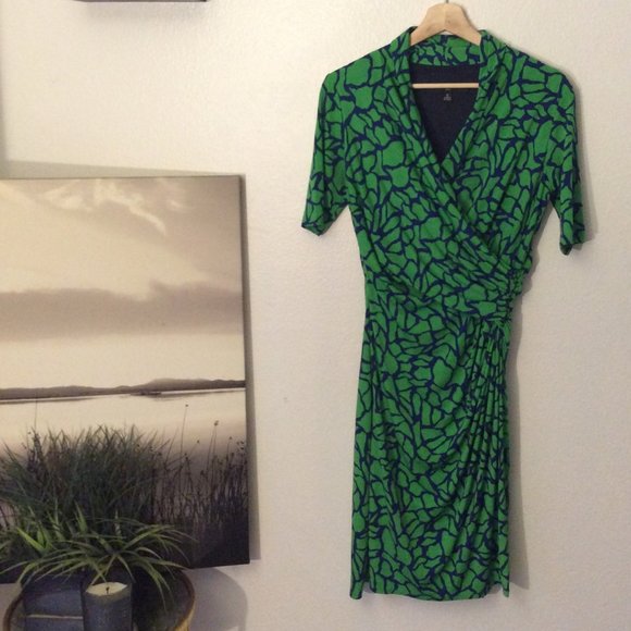 Nine West Dresses & Skirts - Nine West Green & Blue Patterned Dress